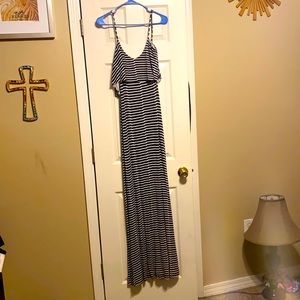 Arden B long maxi dress worn once size med worn 1x